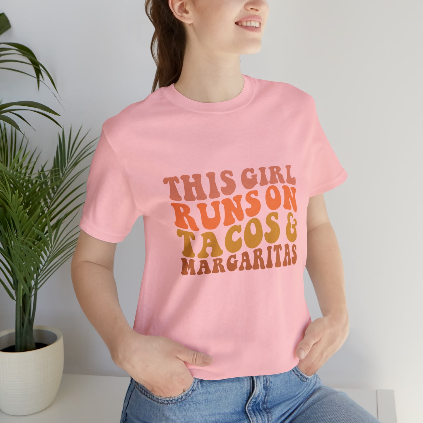 This girl runs on tacos - Jersey Short Sleeve T-Shirt