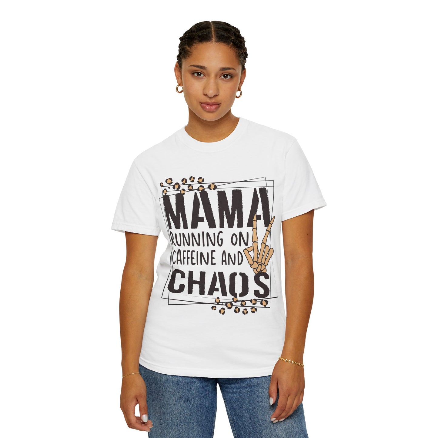 Mama running on caffeine and chaos - Jersey Short Sleeve T-Shirt