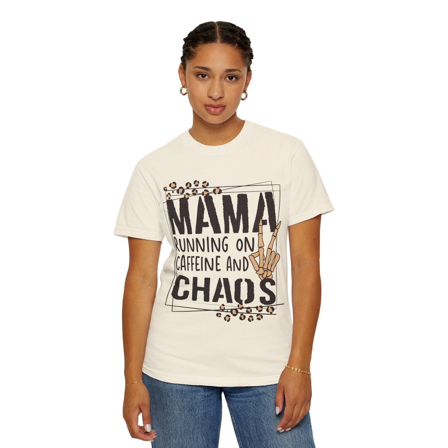 Mama running on caffeine and chaos - Jersey Short Sleeve T-Shirt